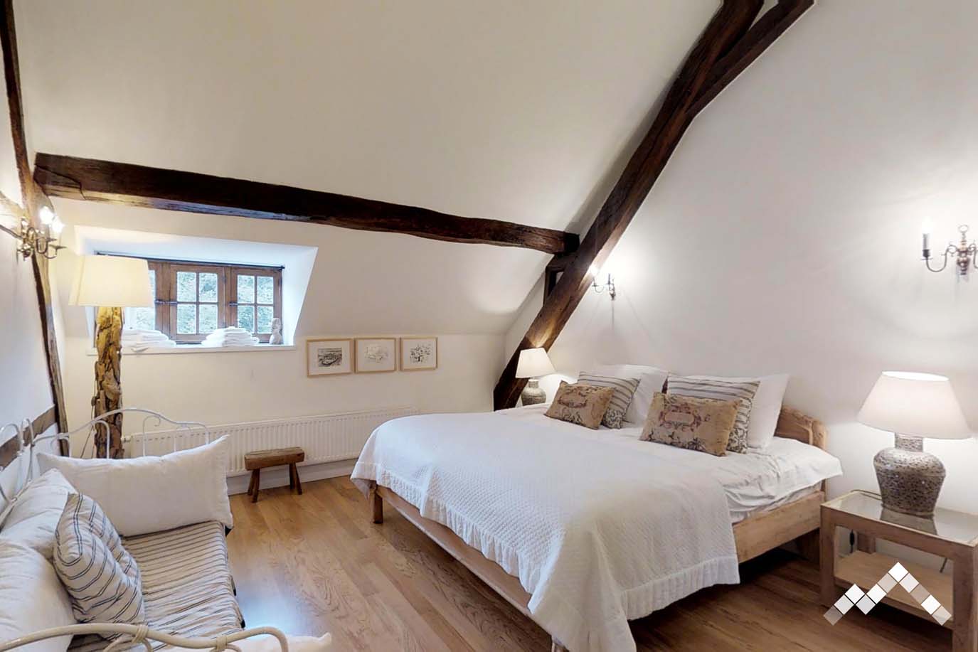 LE RELAIS -25