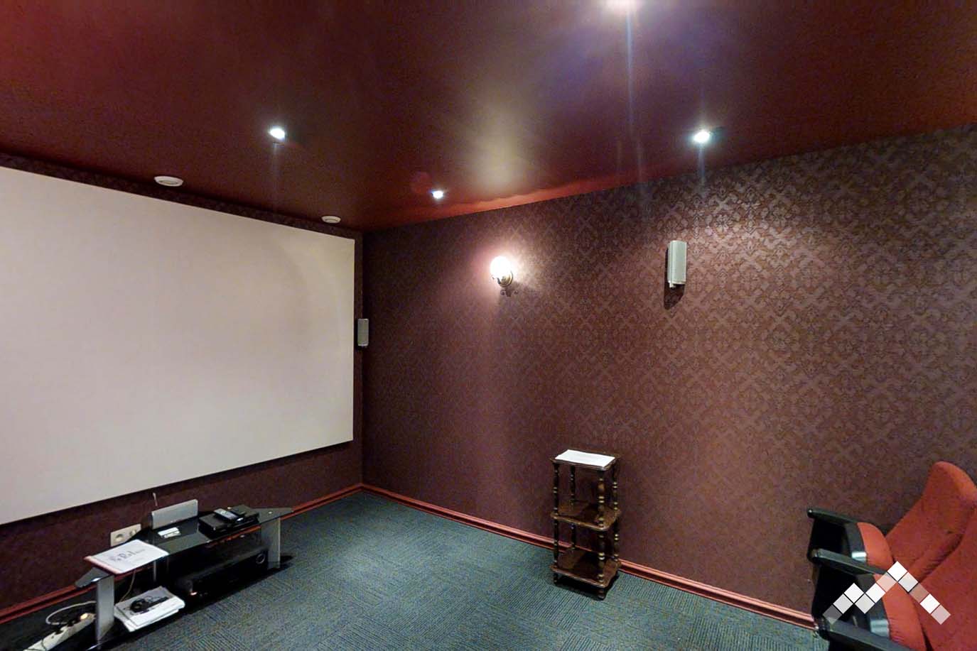 LE RELAIS -43