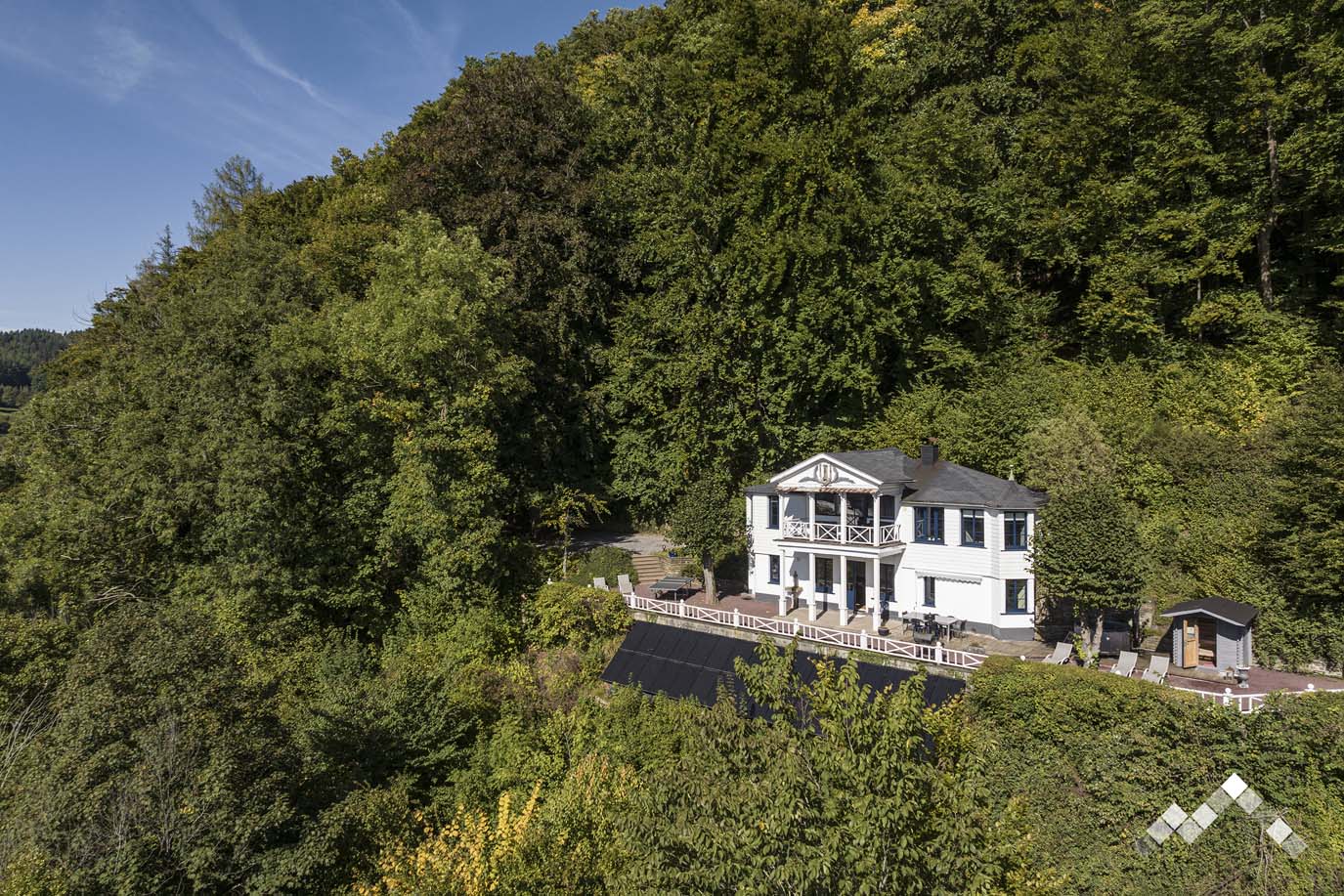 LE HAUT LIEU-0