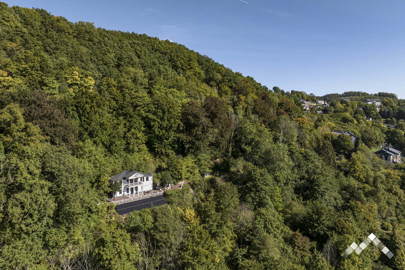 LE HAUT LIEU-39
