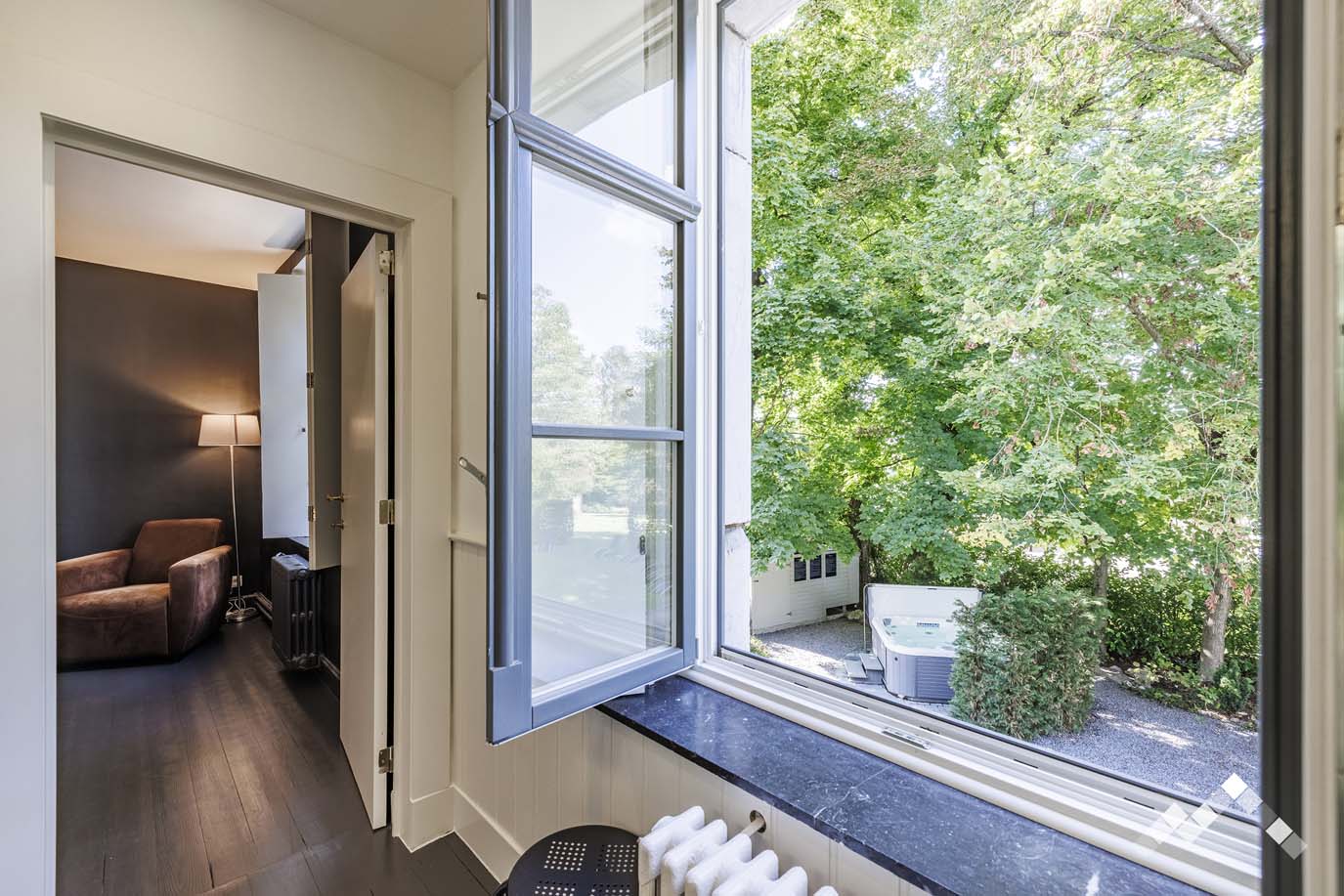 LE MANOIR SAINT-BLAISE-52