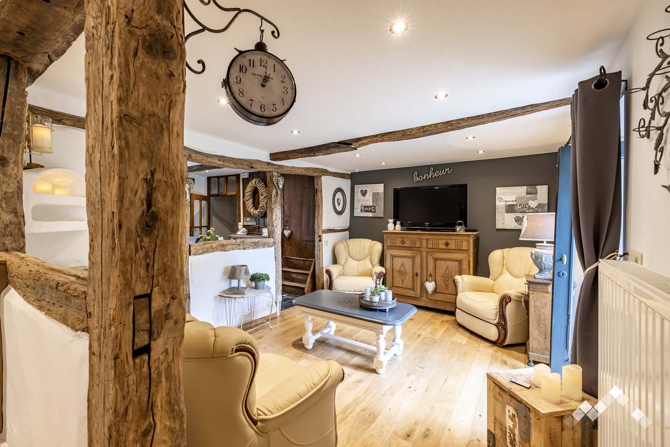 FEE MAISON -2